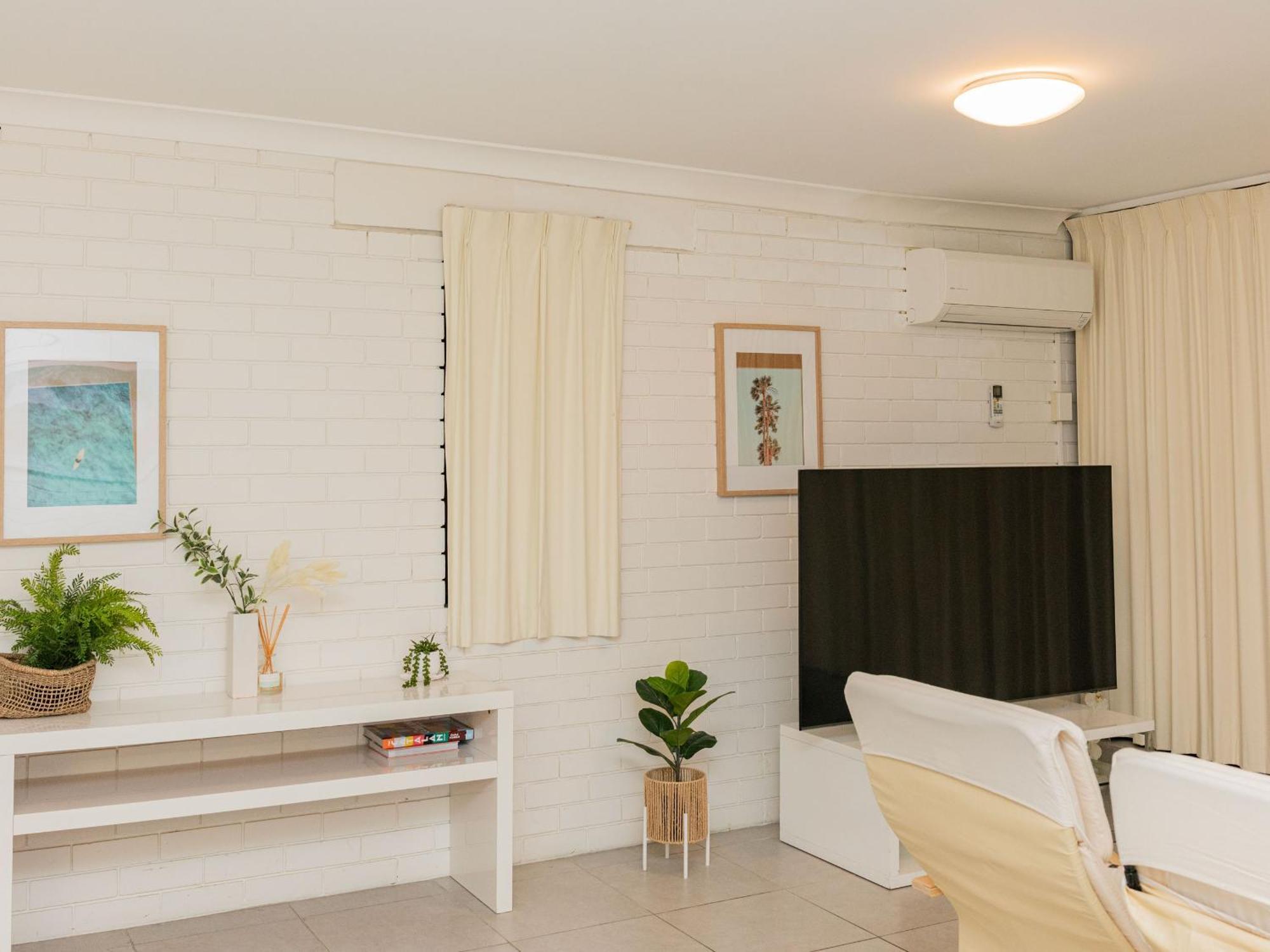 Trickett Gardens Holiday Inn Gold Coast Exterior foto